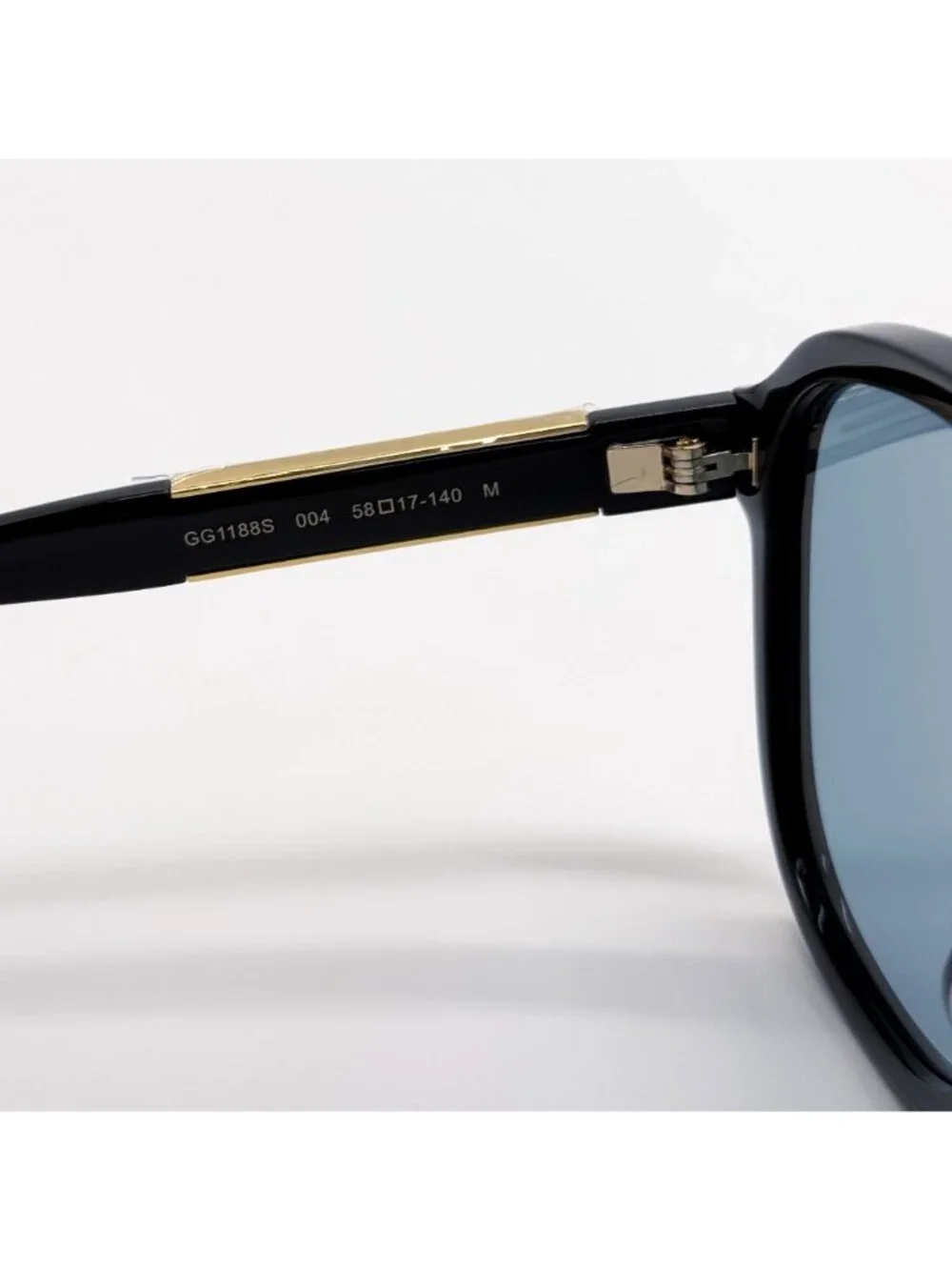 New Gucci Black Blue Aviator Unisex Sunglasses GG1188S 004